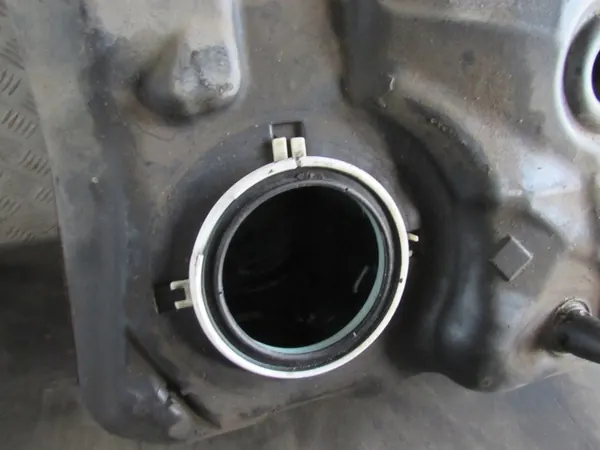 Réservoir de carburant Ford Kuga 08-14 9V41-9002 image 7