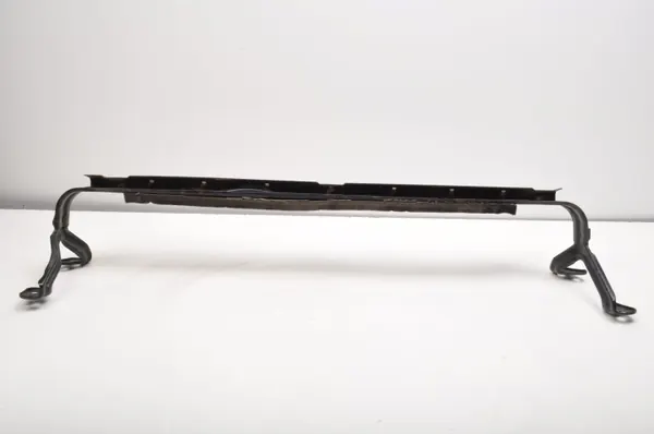 OEM 247338 Traverse Inférieure Radiateur Volvo image 4