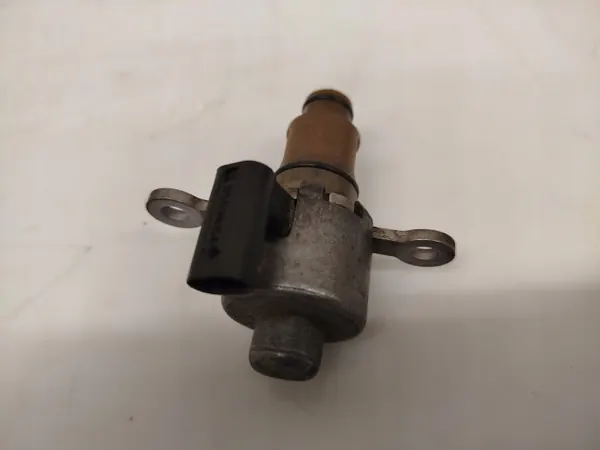 Soupape de pression d'huile OEM 55598156 1.6 CDTI image 3