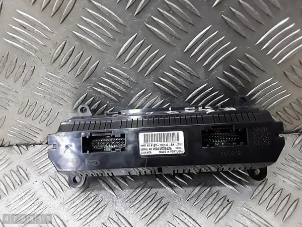 Módulo clima Ford OEM f1et18c612bk - Usado image 5
