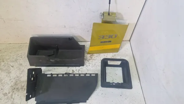 Volvo FM5/FMX dörrkarm OEM 84562375 - Begagnad image 3