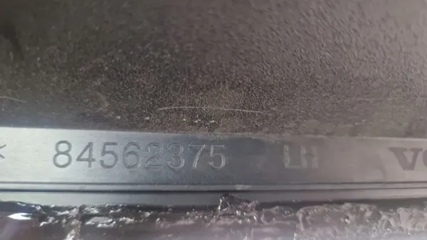 Volvo FM5/FMX dörrkarm OEM 84562375 - Begagnad image 6