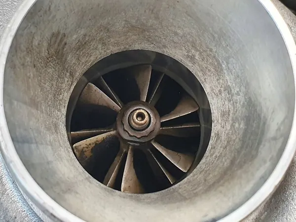 Turbocompresor 2.0 dci Renault Garrett 7701477853 image 7