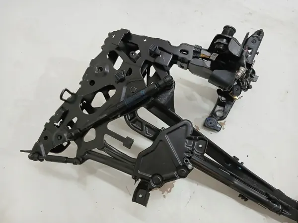 Charnière toit cabriolet droit OEM 7190552 BMW M4 image 8