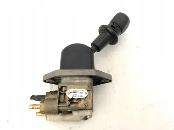 Handbromsventil OEM 81523156156 för MAN TGA image 2