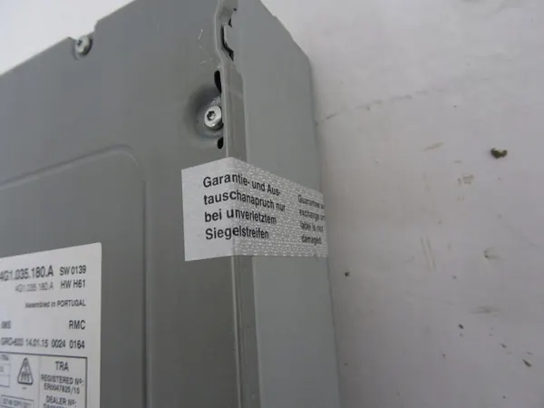 Lector MMI RMC Audi OEM 4G1035180A - Usado image 6