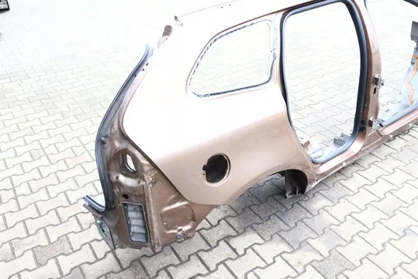 OEM 1274734587 Volvo XC60 Heck rechts Kotflügel image 5