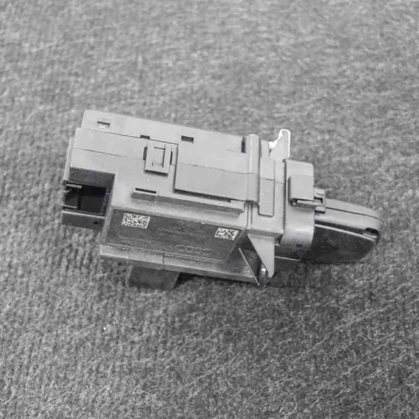Moteur Audi A5 4.2L d'occasion OEM 3330430102 image 4