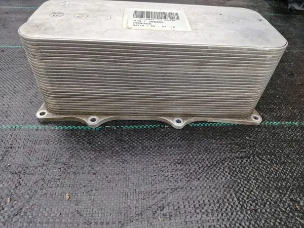 Refroidisseur d'huile boîte Ferrari 488 Pista OEM 000299065 image 4