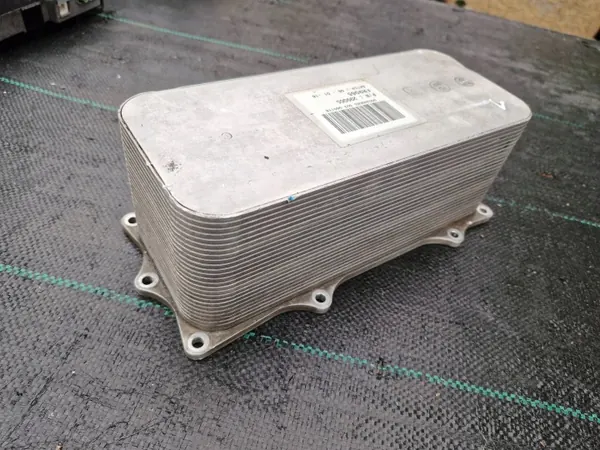 Refroidisseur d'huile boîte Ferrari 488 Pista OEM 000299065 image 5