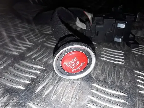 2009 BMW 3 Series Ignition Switch 10862510 image 3