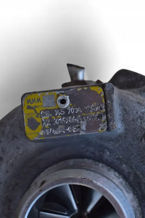 Turboaggregat AUDI A4 B8 A5 8T A6 C6 Q5 8R SEAT EXEO 2.0 TDI OEM image 5