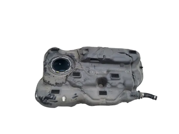 Dodge Hornet Polttoainesäiliö OEM 51966392 - Käytetty image 2