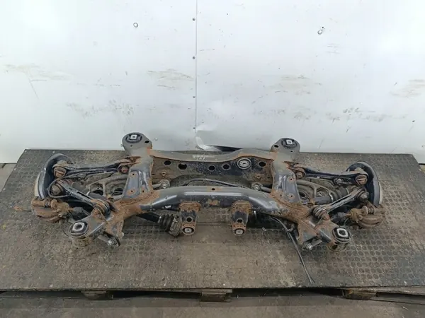 OEM WÓZEK, TRAWERS TYŁ BMW 1 E87 Hinterachsträger image 2