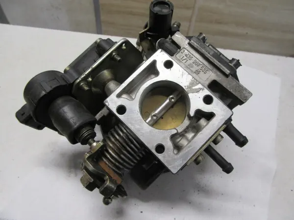 Injecteur Fiat Tipo 1.4 e Essence image 5