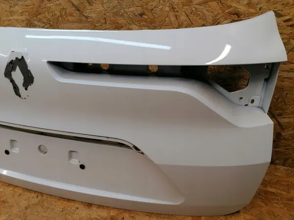 OEM KMR328 901525374R Moldura Porta-Malas para Renault Megane 4 image 3