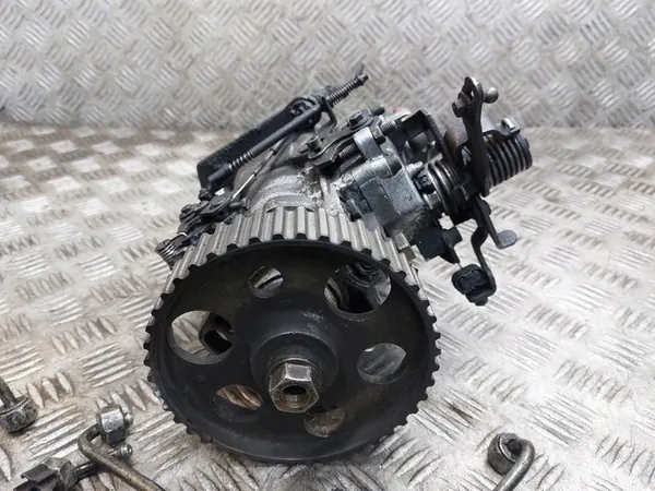 Kraftstoffpumpe Einspritzdüsen Volkswagen Transporter T4 1.9D OEM image 6