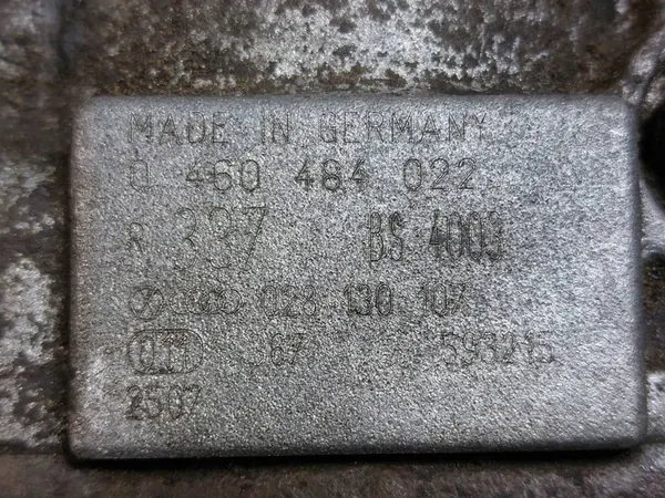 Kraftstoffpumpe Einspritzdüsen Volkswagen Transporter T4 1.9D OEM image 9