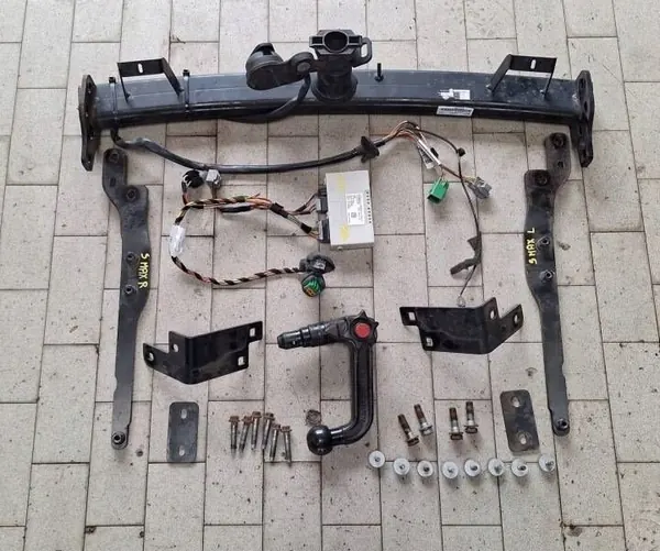 Ford S-MAX II dragkrok-kit OEM EM2J1DD521DB image 2
