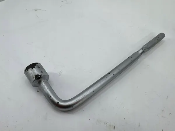 BMW 4 F32 F33 2018 Macaco image 7