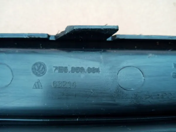 Griglia paraurti anteriore destra VW Transporter T6 image 5