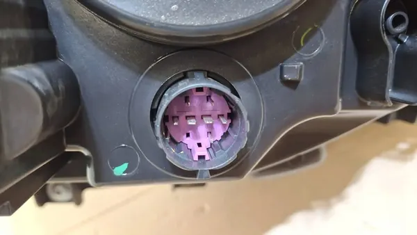 Farol dianteiro esquerdo Fiat Tipo II 52094994 image 9