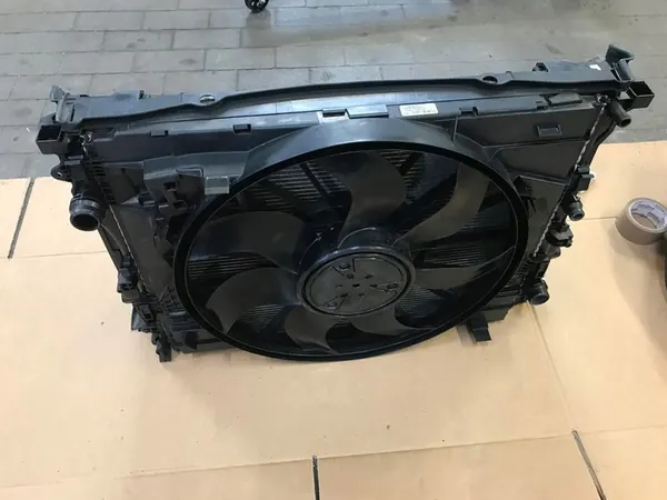 MERCEDES GLB GLA W247 W177 Radiator Ventilator Set OEM image 2