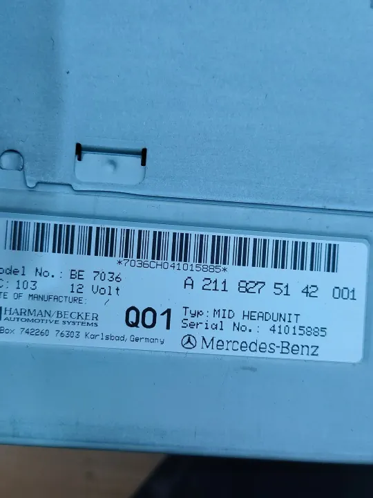 OEM A2118275142 Radio CD Navi Mercedes Classe E image 7