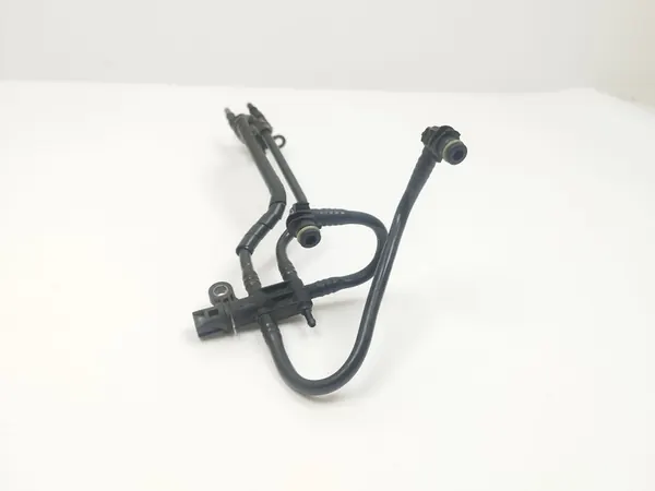 Ligne de carburant Hyundai i30 2011 image 4