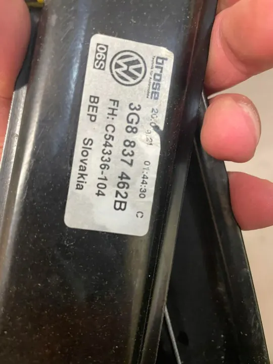 Régulateur de vitre VW Arteon OEM 3G8837461B/3G8837462B image 3
