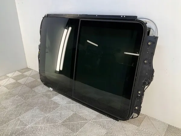 Panoraamakatto OEM 5N0877041E VW Tiguan I:lle image 3
