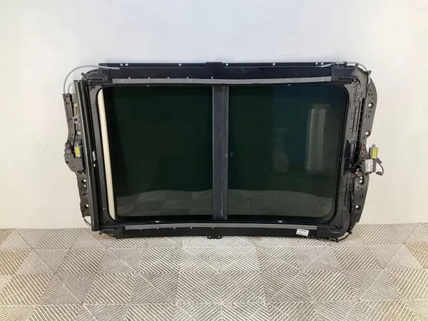 Panoraamakatto OEM 5N0877041E VW Tiguan I:lle image 4