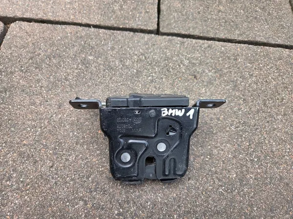 BMW1 F20 F21 Bagagelås 7248075 image 2