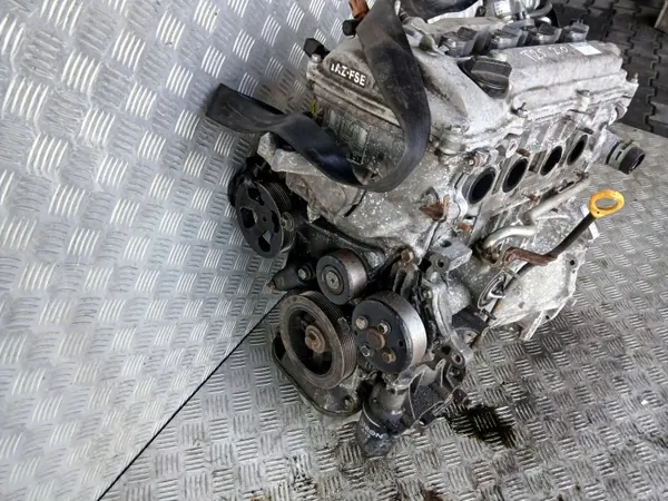 Toyota 1AZ Moottori - 2.0L VVTI Bensiini Käytetty image 6