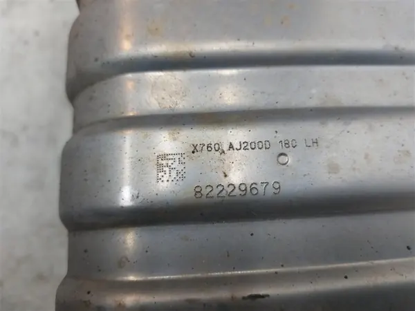 Jaguar Auspuff Endschalldämpfer OEM GX735E292PH - Gebraucht image 3