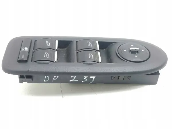 Ford C-MAX I 2010 Rechter Voorraam Schakelaars OEM image 4