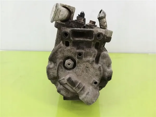 Compresseur de climatisation Ford Focus Mk2 2004-2011 1.6 TDCI image 4