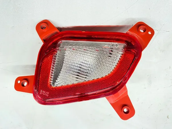 Feu de recul arrière droit OEM 92406-K7010 pour Hyundai i10 image 4
