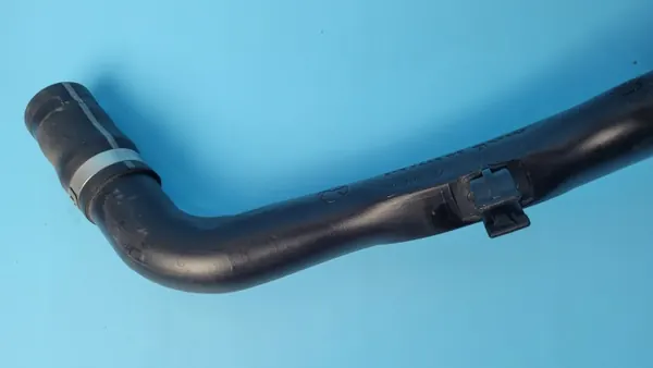 BMW X1 U11 Polttoaineputki OEM 8741459 - Käytetty image 4