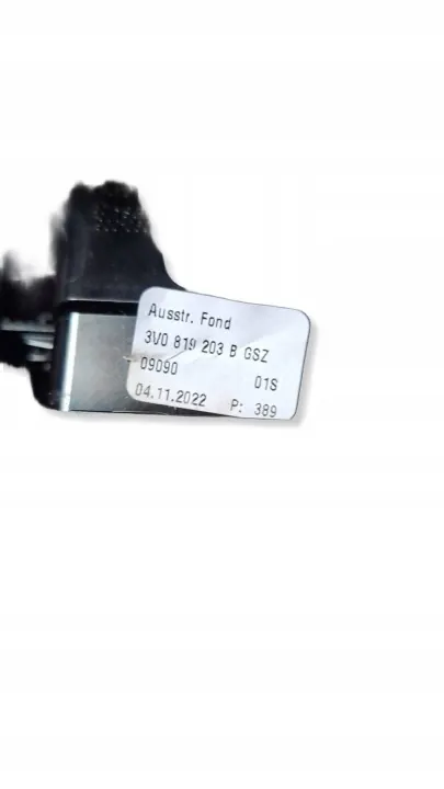Rejilla de ventilación trasera OEM 3V0819203B para Skoda Superb III image 3