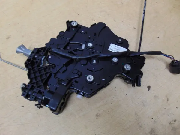 Rechtes Schiebetürschloss VW Caddy 2K0843654BD image 7