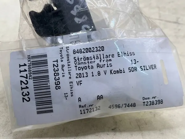 Fenstersteuerungstaste vorne links Toyota Auris 8482002320 image 3