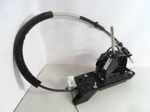 Sélecteur de Levier OEM 5K1713025CD pour VW Passat B7 image 2