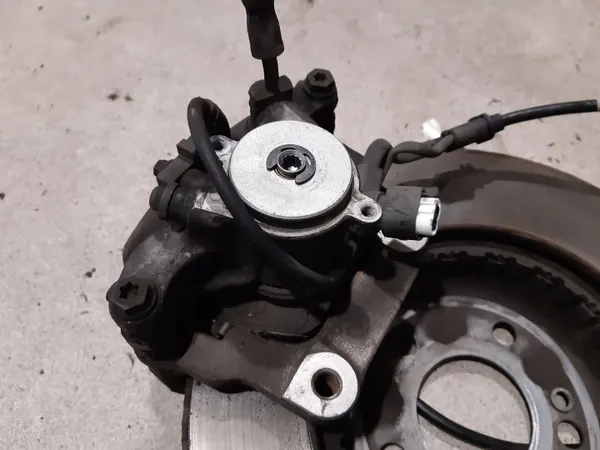 Mercedes E W213 Bremscheiben & Beläge Vorne OEM A0004212312 image 7