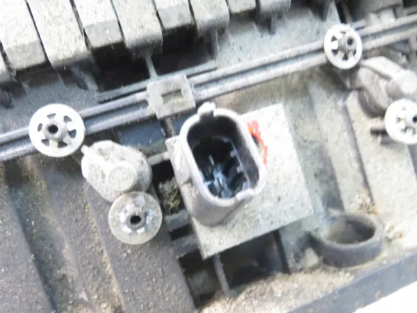 Coletor de admissão OPEL usado OEM 55351916HQ image 4