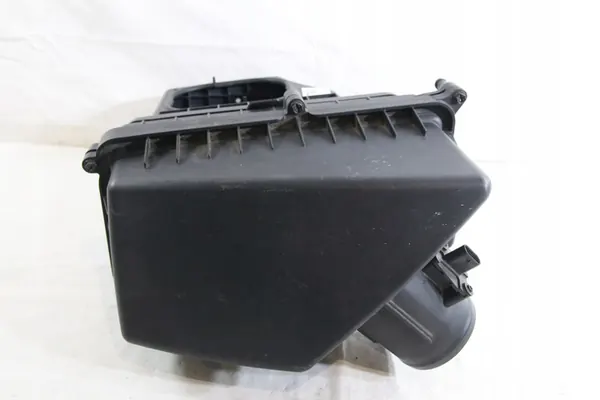 Ilmansuodattimen kotelo Chrysler 200 2014-2017 2.4 Bensiini OEM image 5