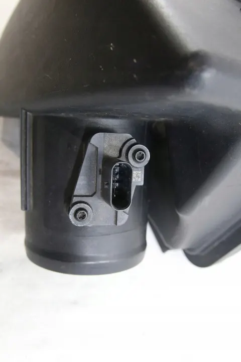 Ilmansuodattimen kotelo Chrysler 200 2014-2017 2.4 Bensiini OEM image 6