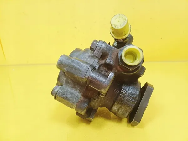 Styrpump OEM DRC100368 för Renault image 6