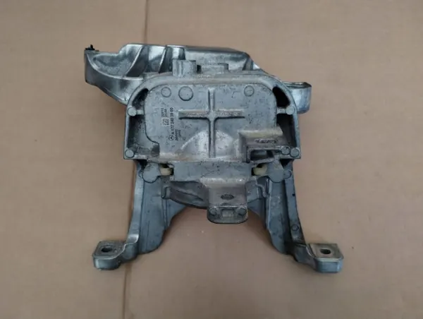 Mercedes-Benz CLA C118 X118 OEM A1772403900 image 2