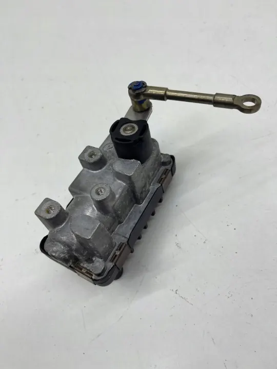 Actuateur Turbo Audi OEM 6NW009550 - Occasion image 7